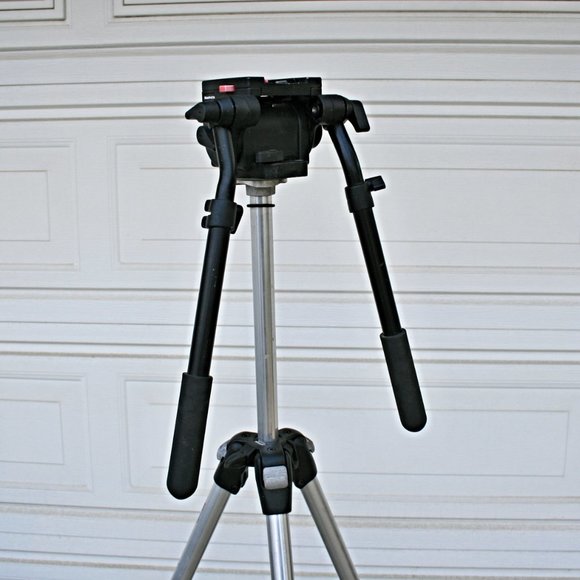 Manfrotto / Bogen Cameras, Photo & Video Manfrotto 300n Pro Tripod